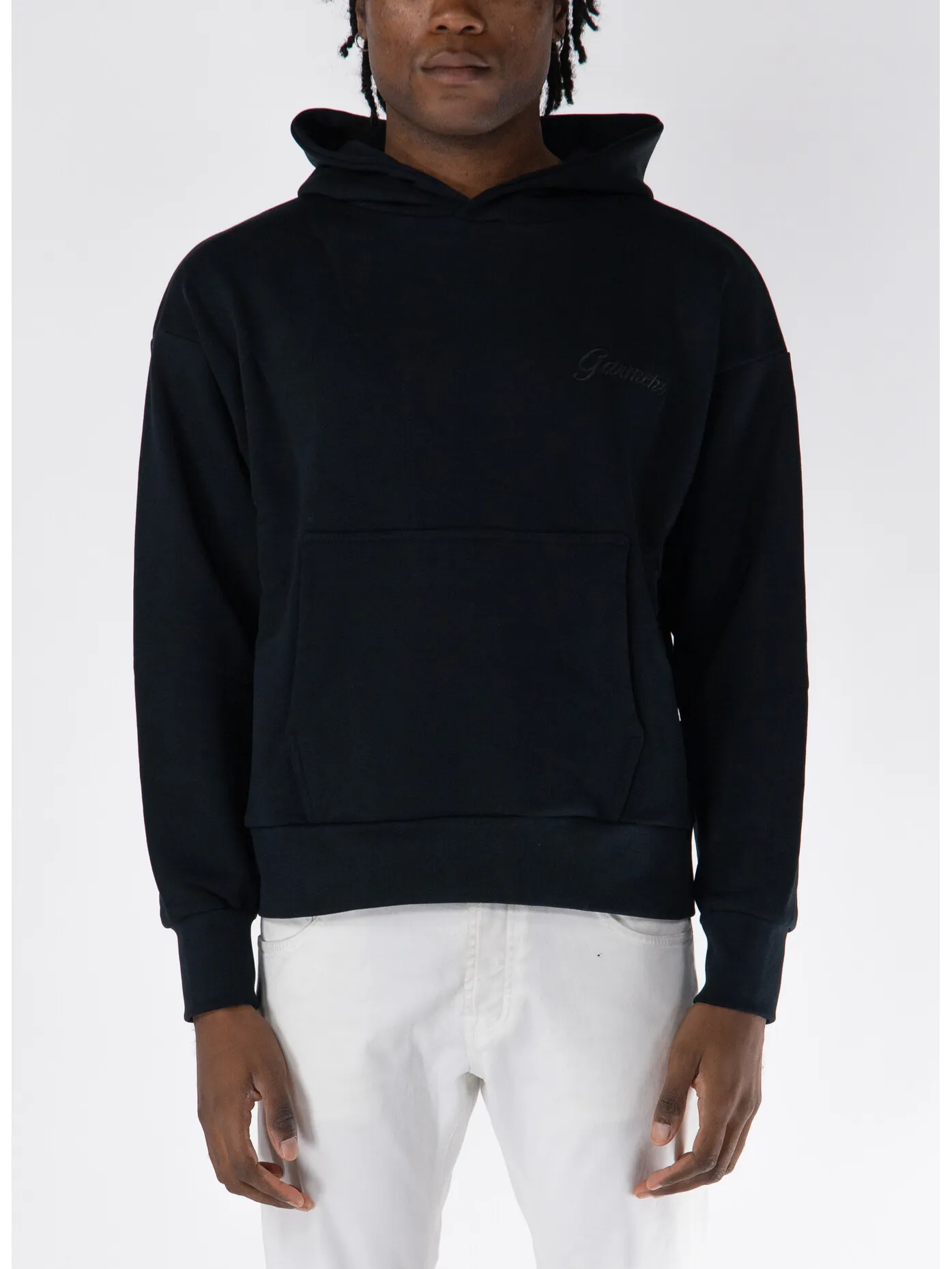     -GARMENT WORKSHOP.    -FELPA HOODIE CON LOGO RICAMATO-