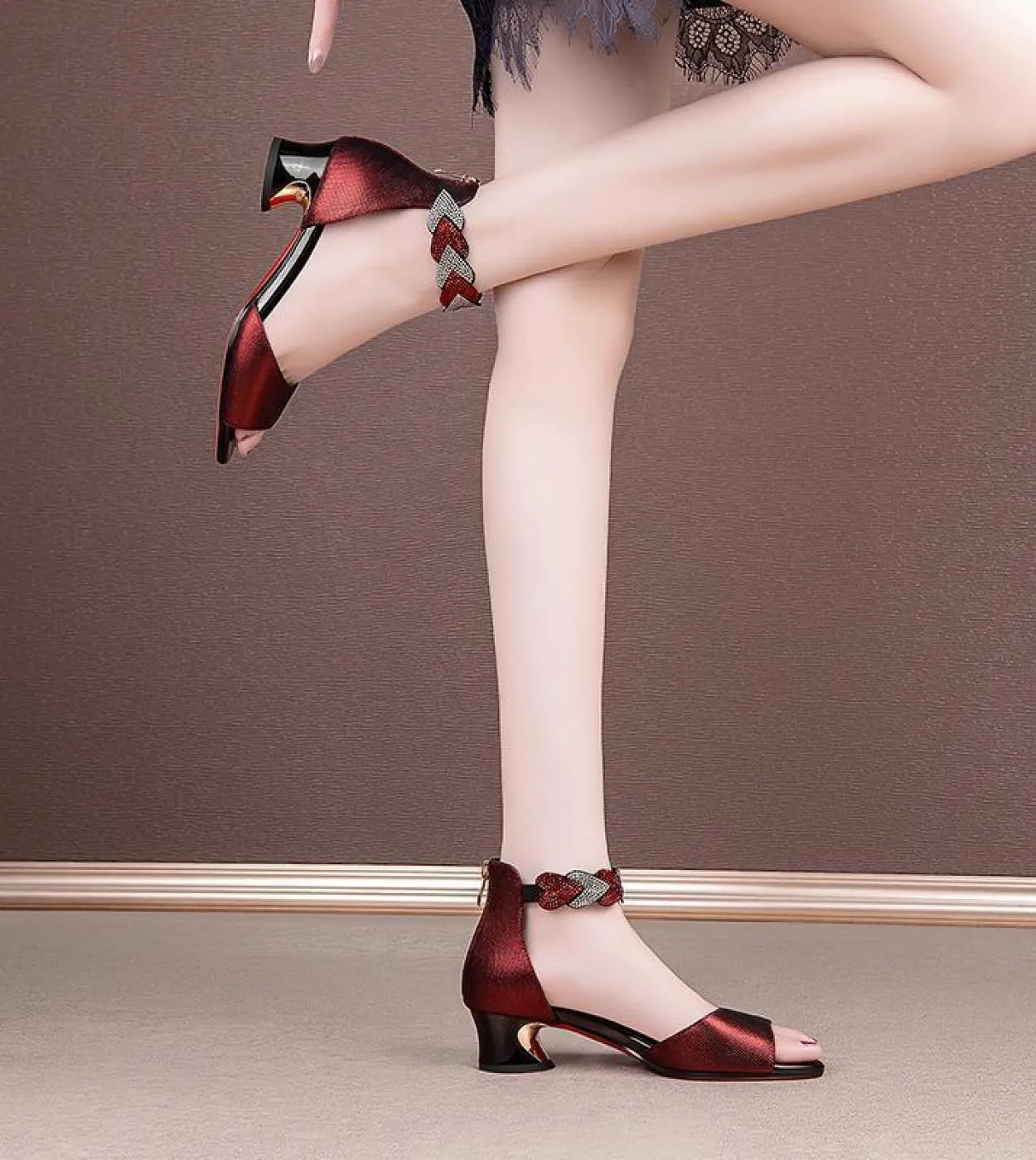 2022 High Heels And Ankle Boots Womens Summer  Pointed Toe Breathable Short Boots Womens Rear Zipper Mesh Ankle Boots