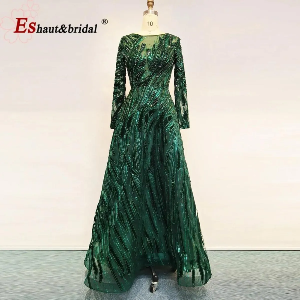 Abiti da sera a maniche lunghe Abiti da sera in velluto da sposa Maniche eleganti in cristallo