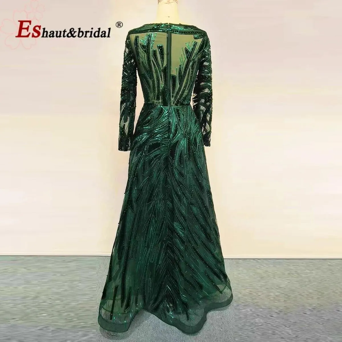 Abiti da sera a maniche lunghe Abiti da sera in velluto da sposa Maniche eleganti in cristallo
