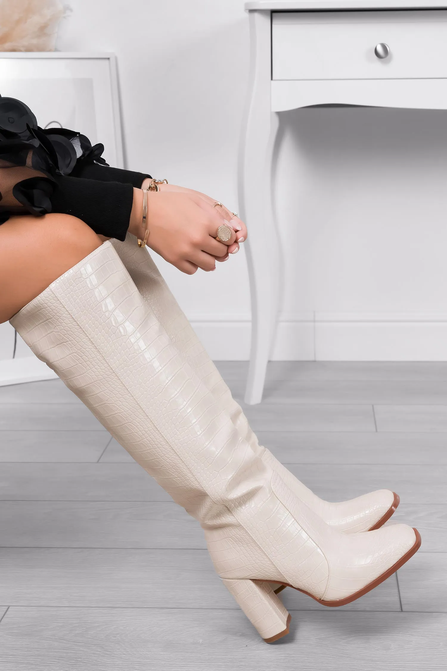 ANGELICA - Stivali beige Alexoo effetto coccodrillo