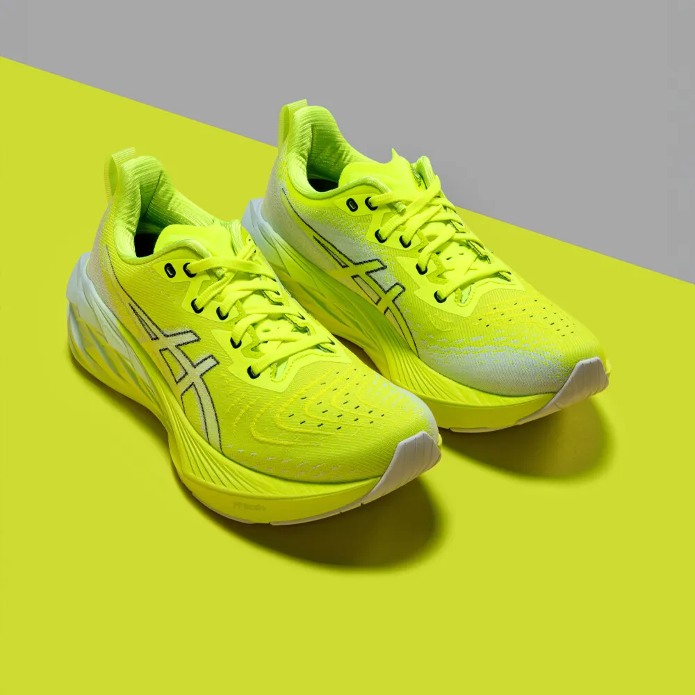 Asics Novablast 4 Scarpe da Running - AW24