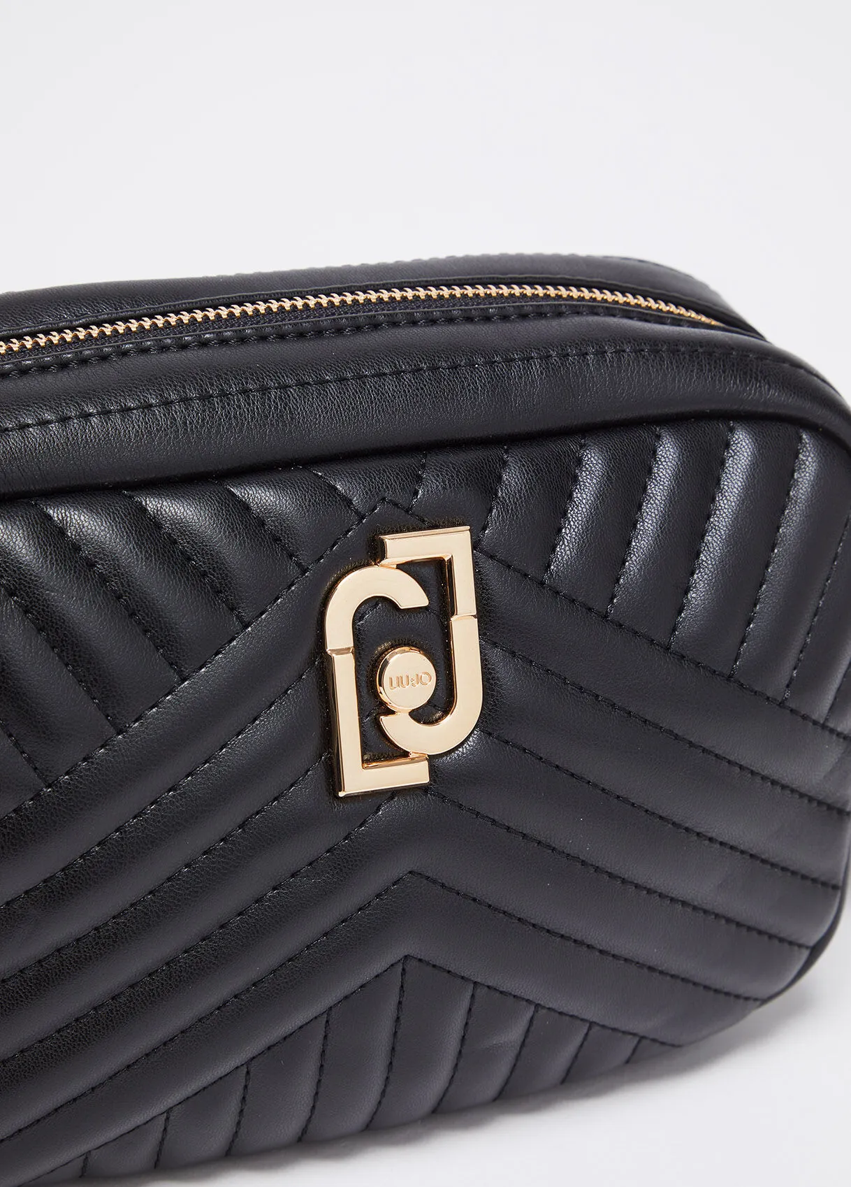 Borsa a tracolla matelassé con charm