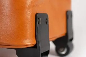 Borsa in vera pelle Kehlani, marrone chiaro