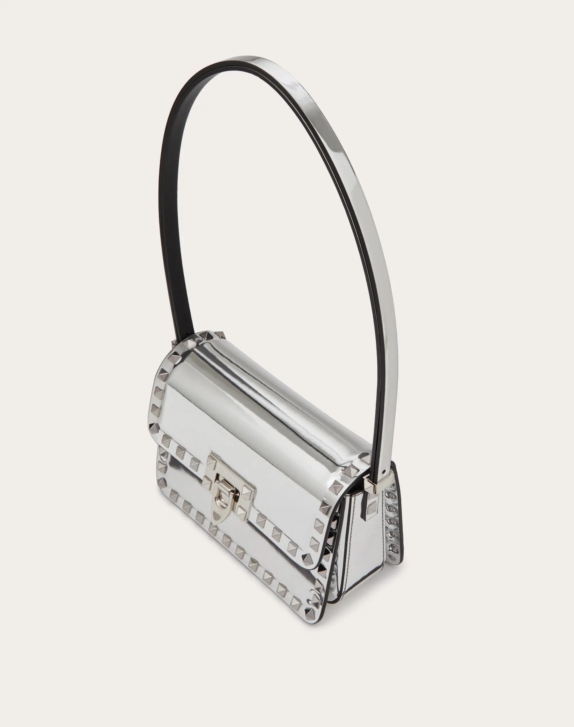 BORSA PICCOLA A SPALLA ROCKSTUD23 IN VITELLO EFFETTO SPECCHIO