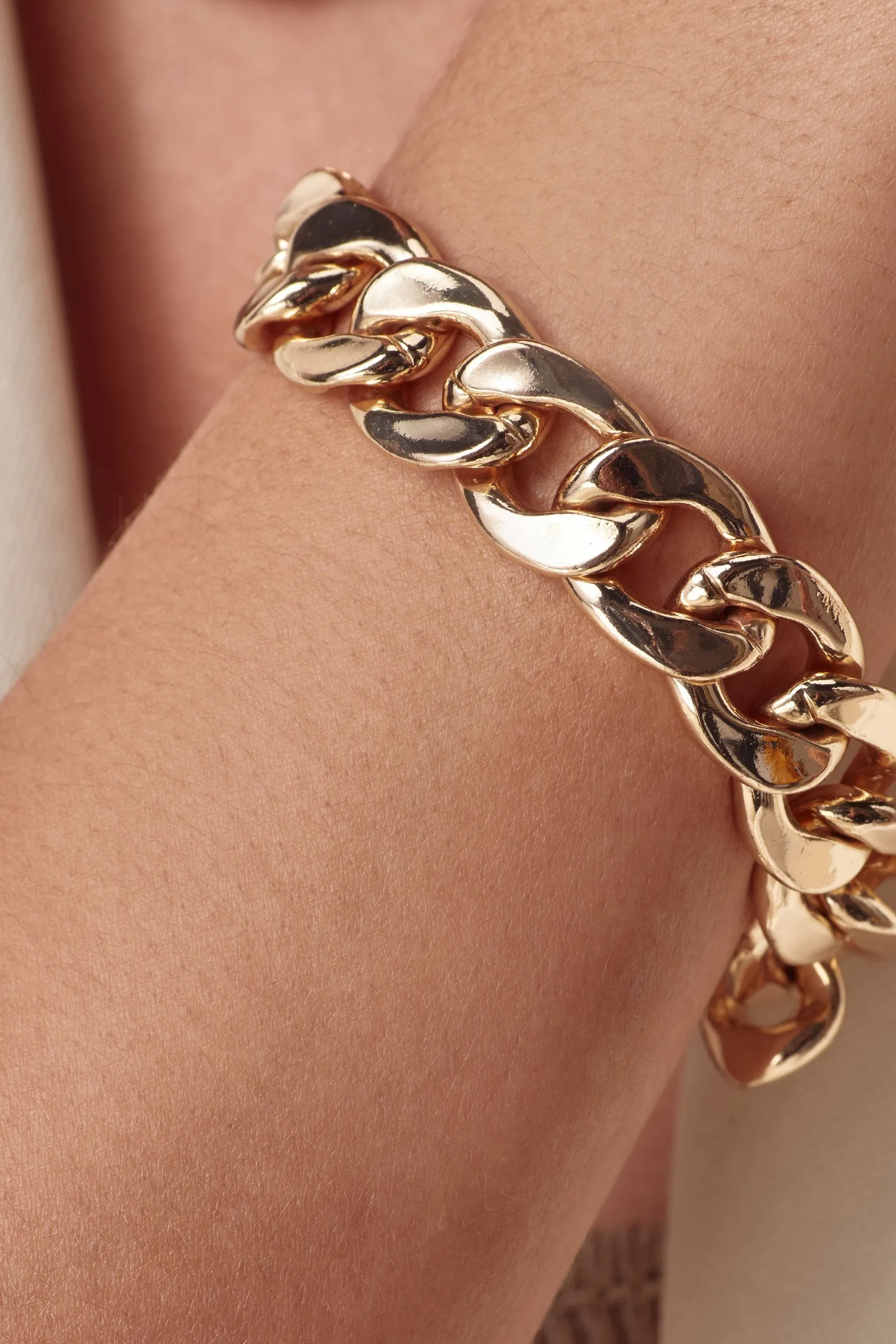 Bracciale a catena spesso in acciaio riciclato
