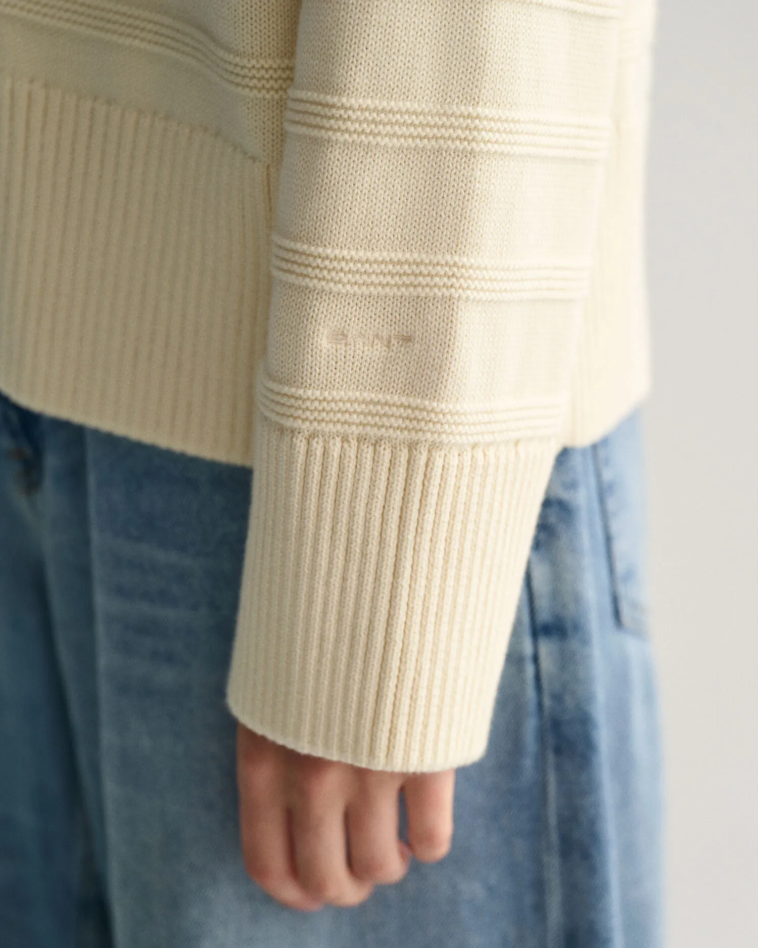 Cardigan in cotone a righe tono su tono    