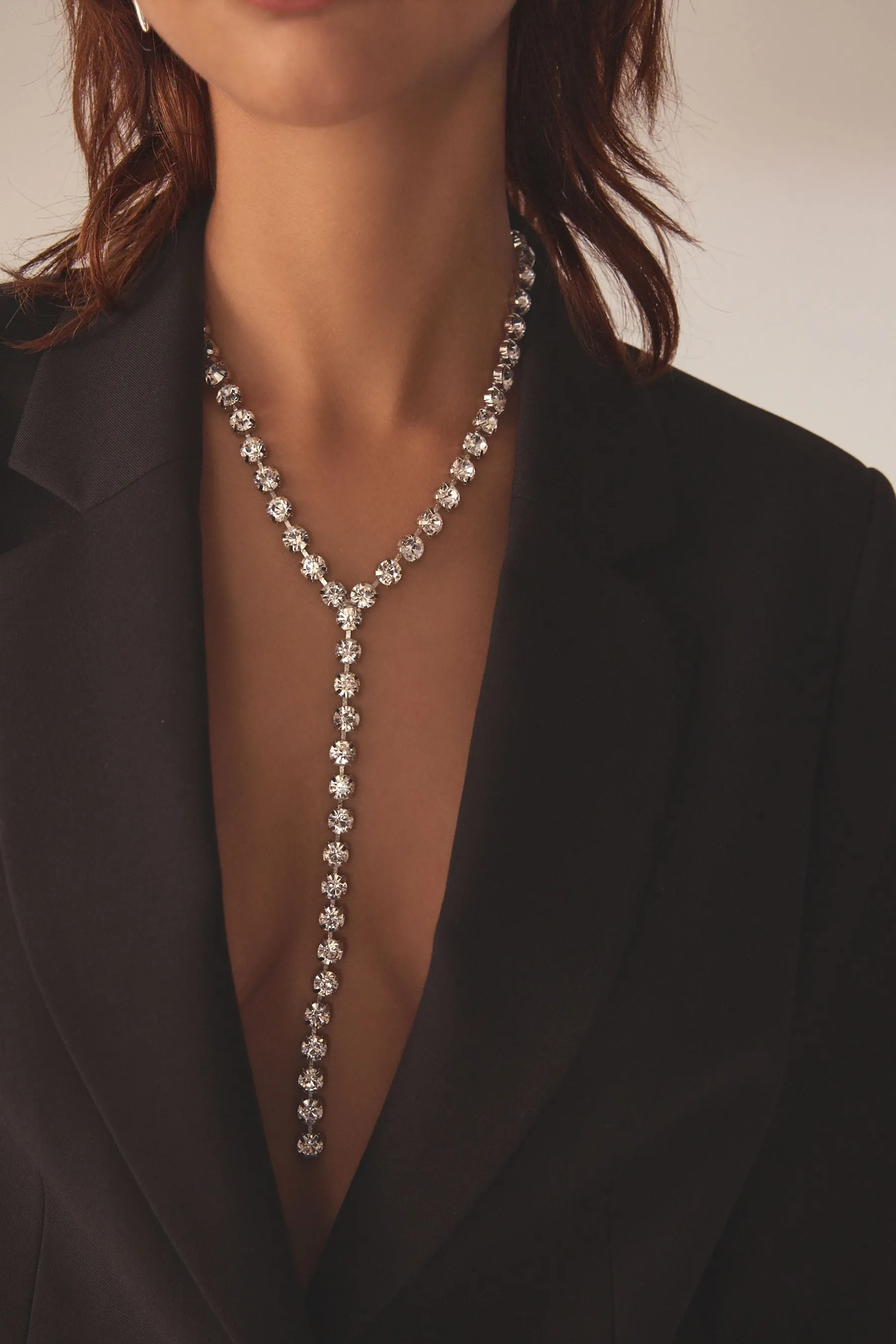 Colore argento  - Collana con catena a Y