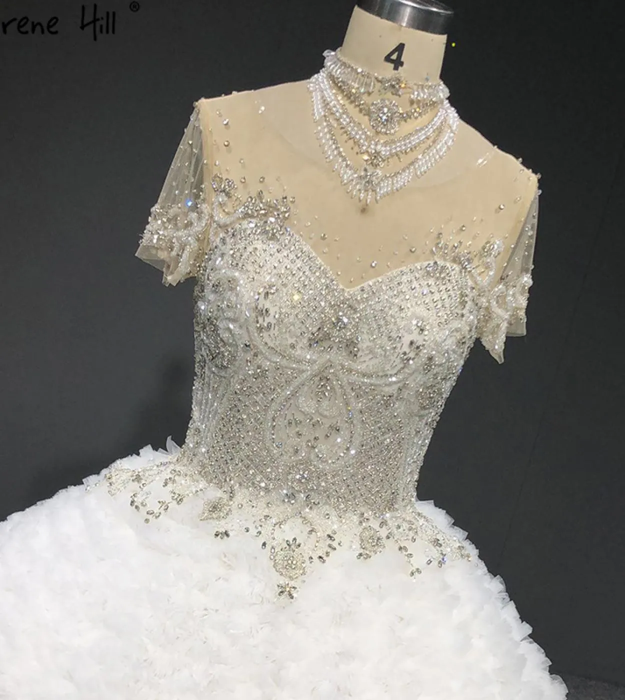 Dubai Avorio Abiti da sposa di lusso di fascia alta Abiti da sposa maniche corte con perline di diamanti Ha2427 Abiti da sposa s