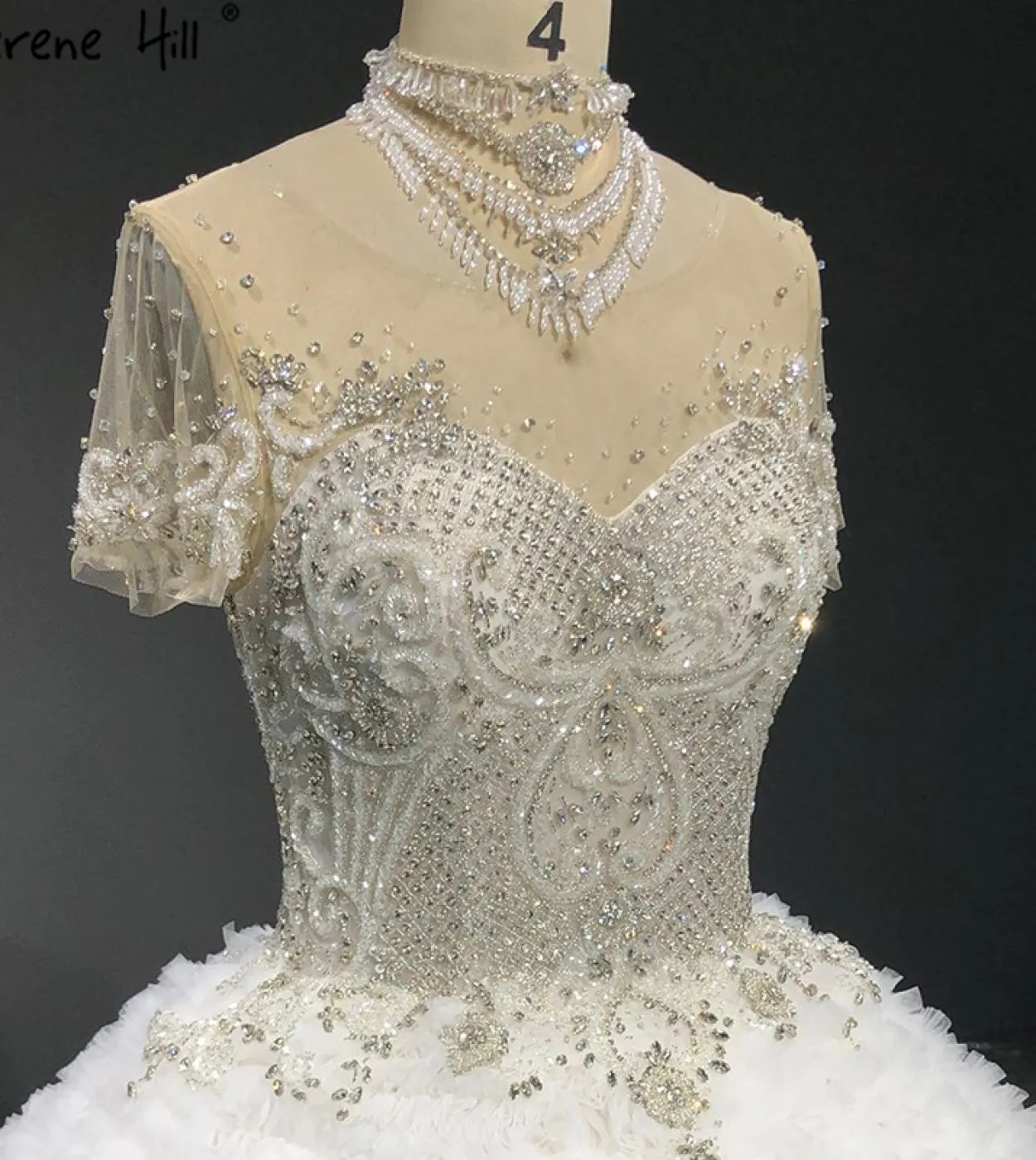 Dubai Avorio Abiti da sposa di lusso di fascia alta Abiti da sposa maniche corte con perline di diamanti Ha2427 Abiti da sposa s