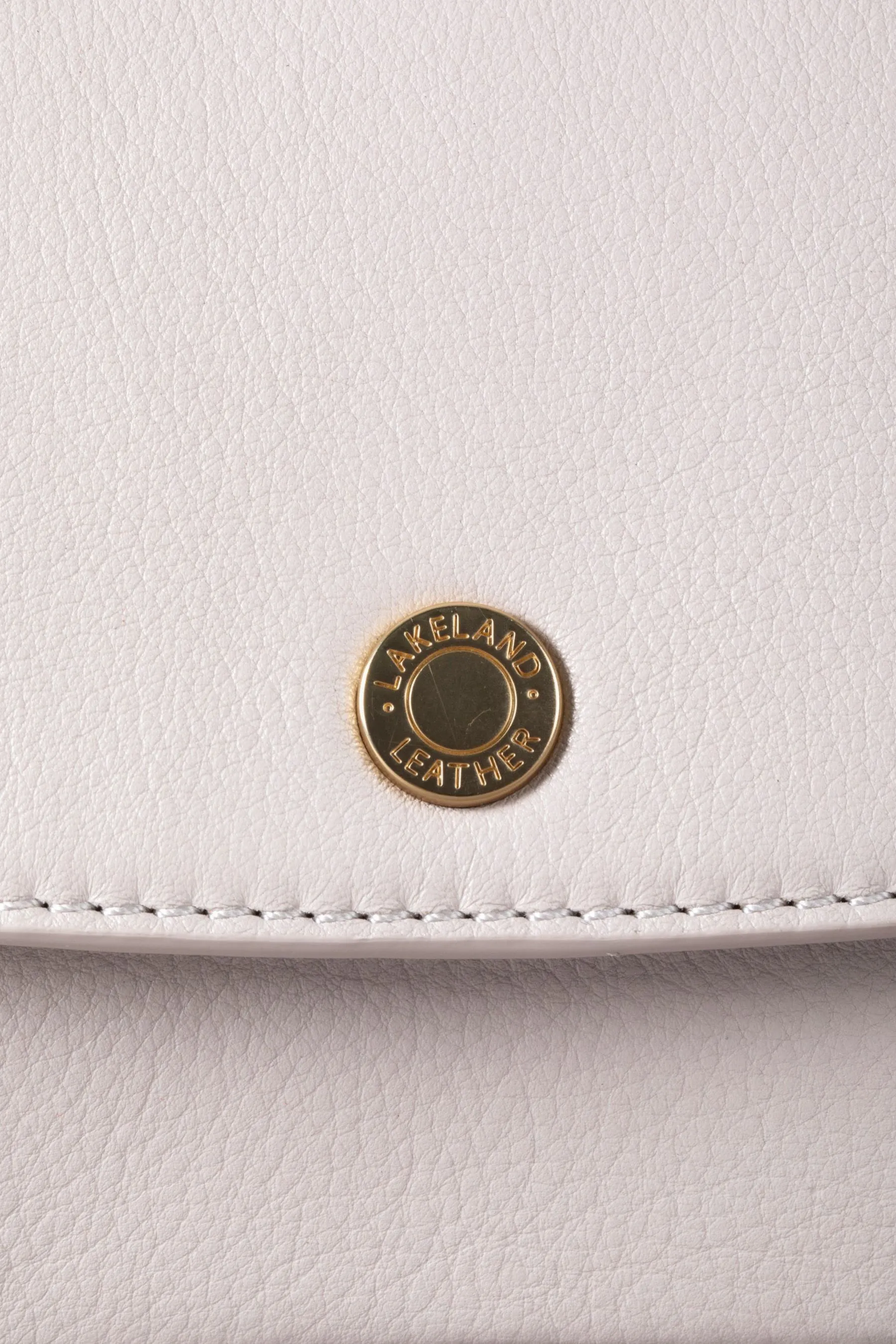 Lakeland Leather - Tarnbeck - Borsa a tracolla piccola in pelle con patella    