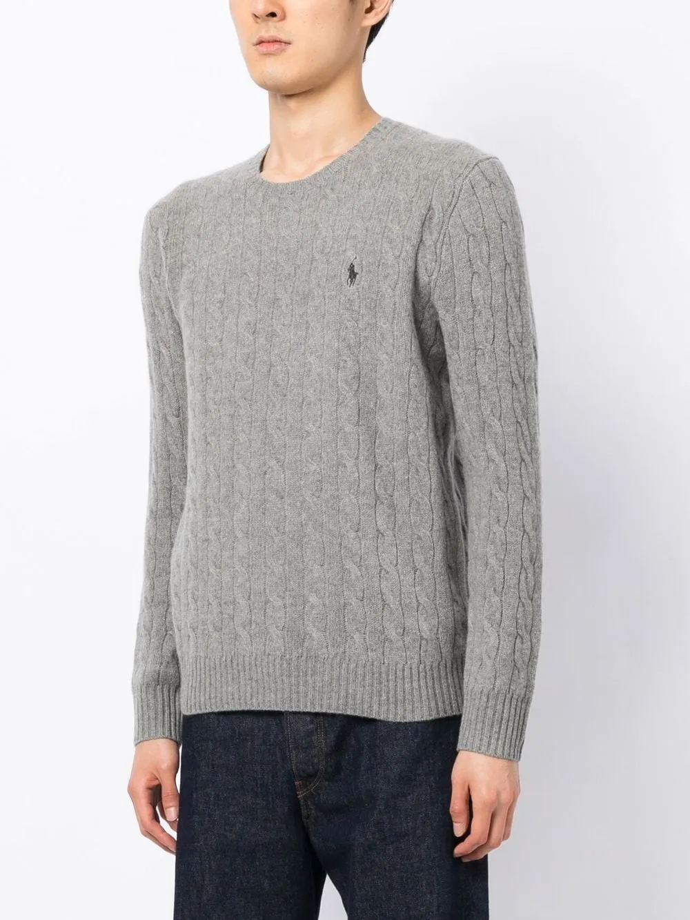 Maglia in lana e cashmire a trecce