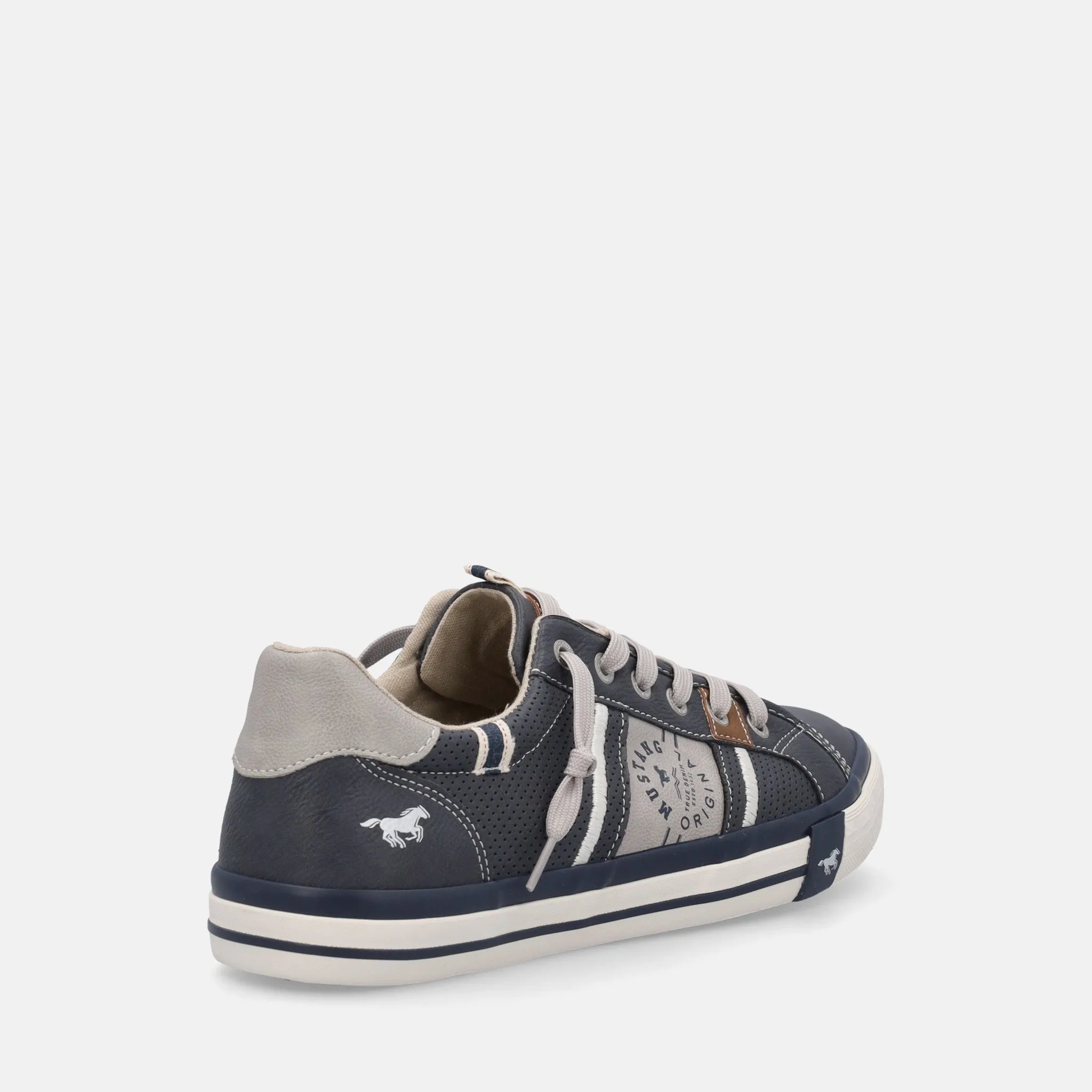 MUSTANG SNEAKERS