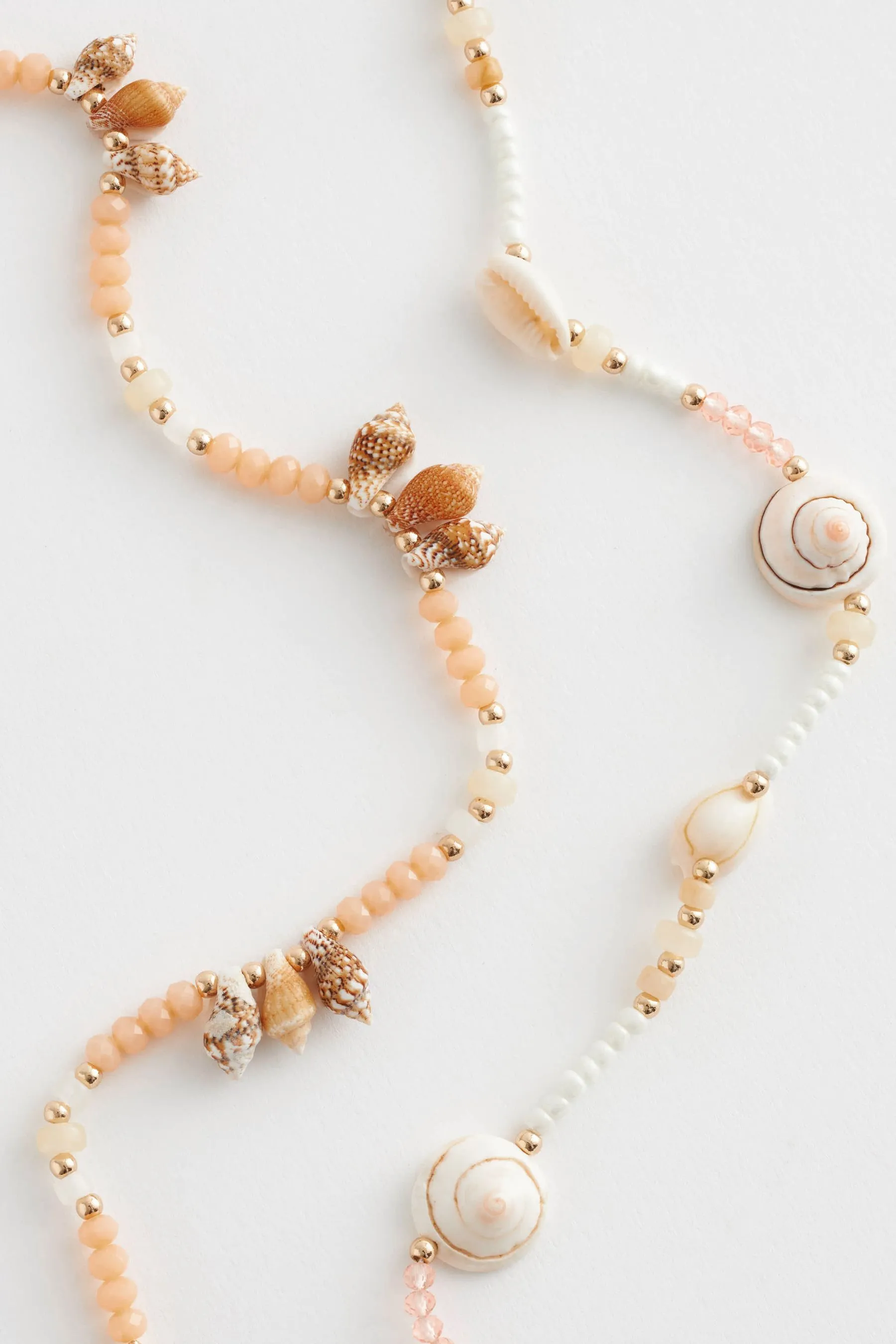 Rosa  - Collana a due strati con conchiglie reali