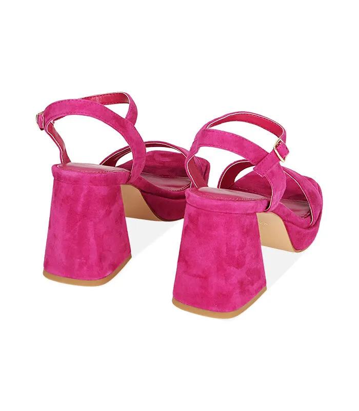 Sandali fucsia in camoscio, tacco 8,5 cm