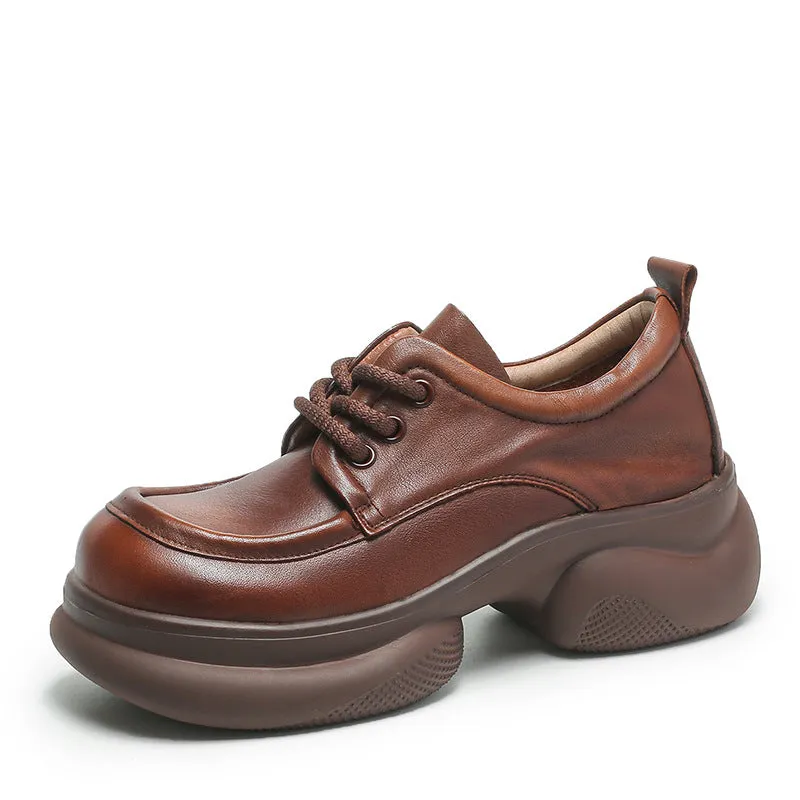 Scarpe casual da donna in pelle retrò con suola spessa