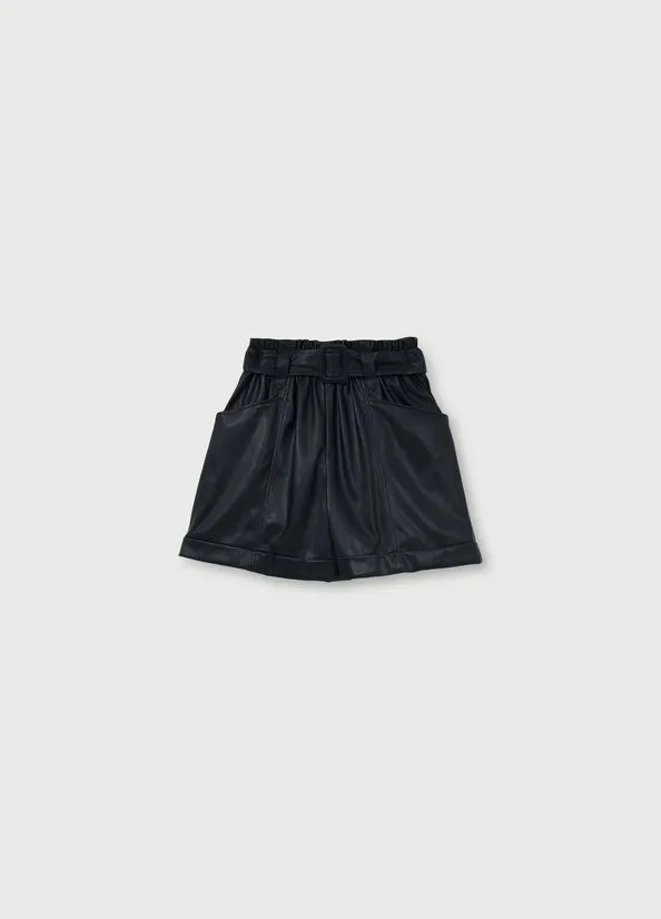 Short in similpelle