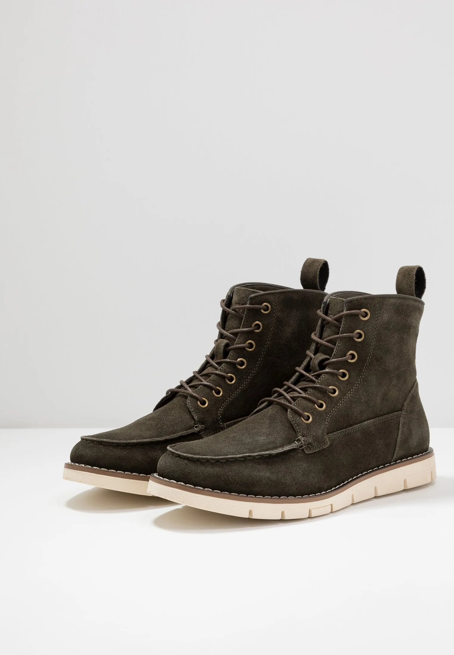 Sneakers alte