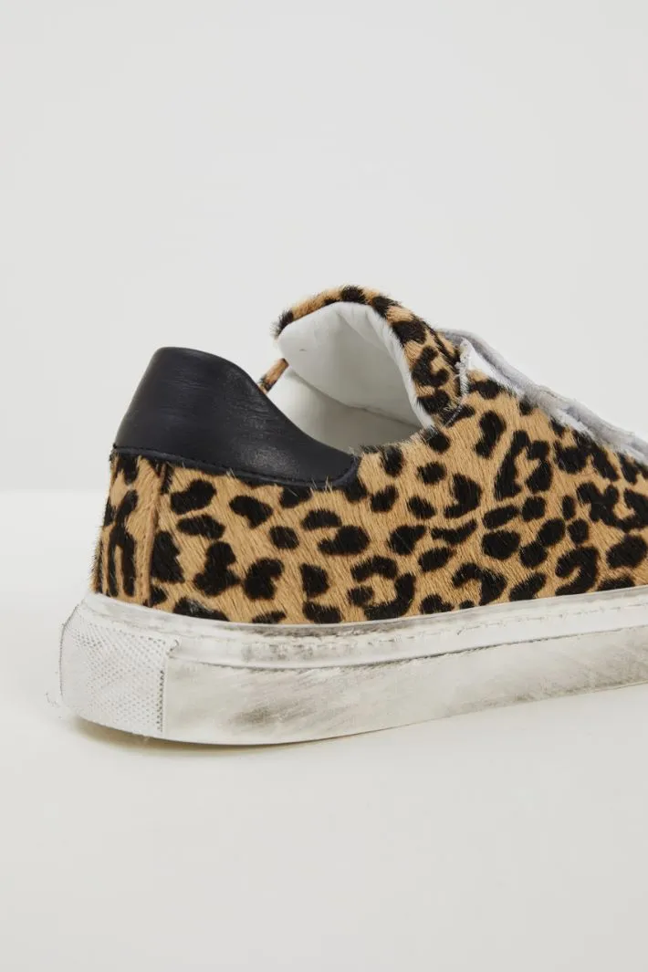 Sneakers in cavallino