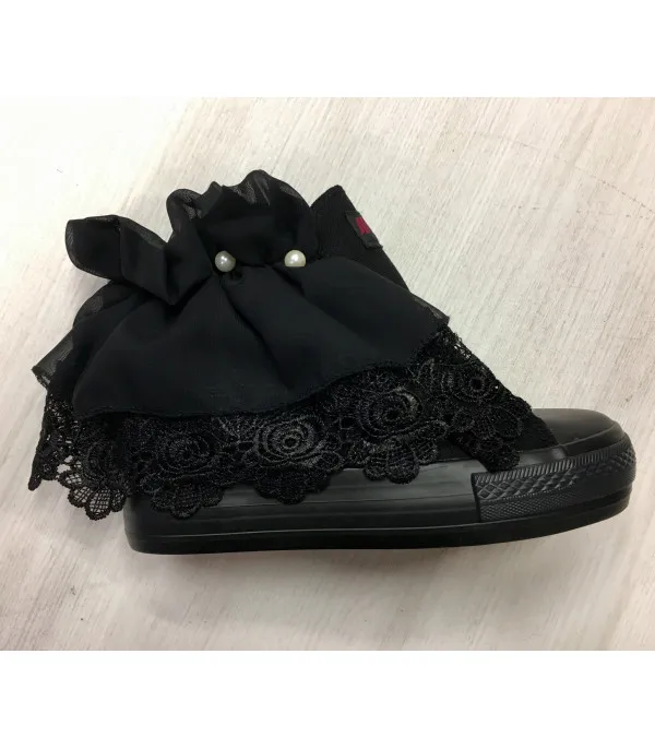 Sneakers wedding pearl