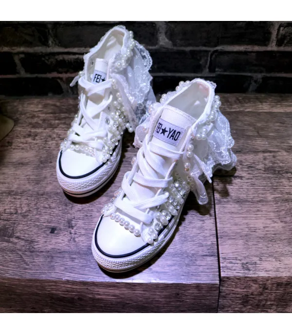 Sneakers wedding pearl