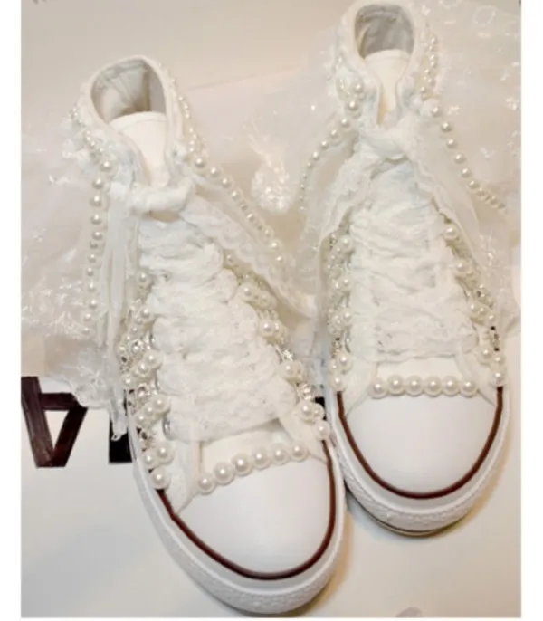 Sneakers wedding pearl