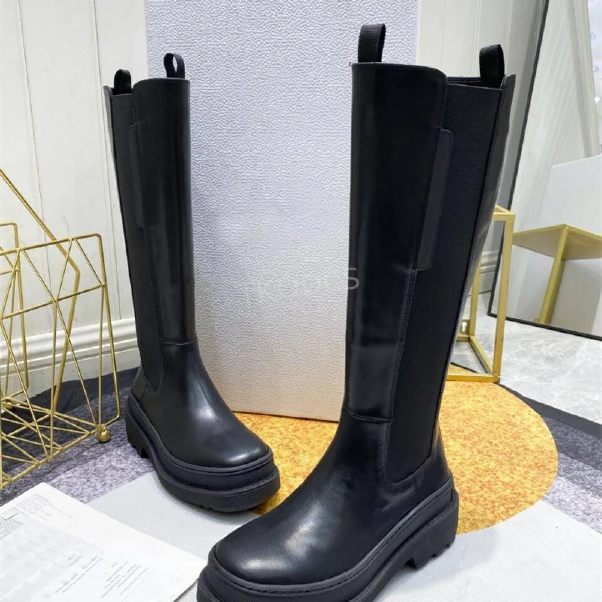 Stivali alti al ginocchio di marca di lusso in vera pelle di alta qualità Stivali da moto con suola spessa e piattaforma da donn