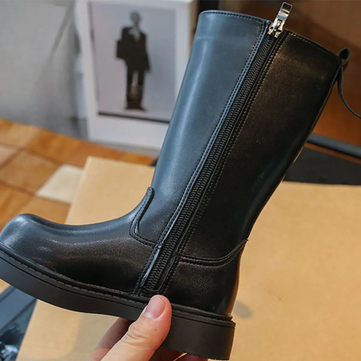 Stivali lunghi con nappa invernale per ragazze Scarpe con plateau alte al ginocchio Stivali da cavaliere dritti per bambini Stiv