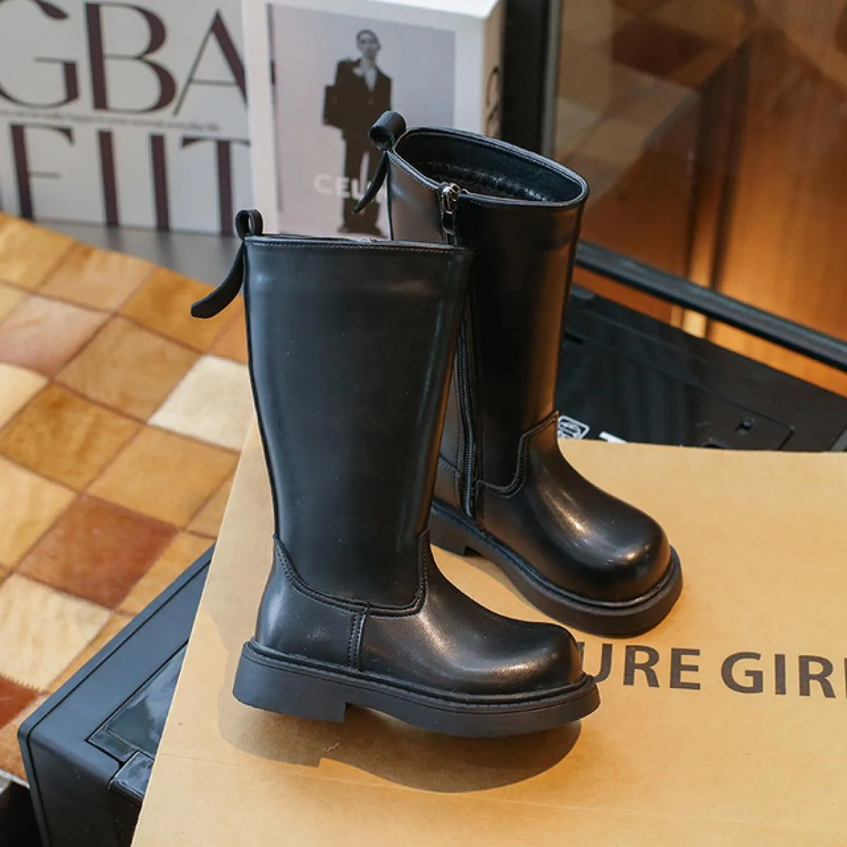 Stivali lunghi con nappa invernale per ragazze Scarpe con plateau alte al ginocchio Stivali da cavaliere dritti per bambini Stiv