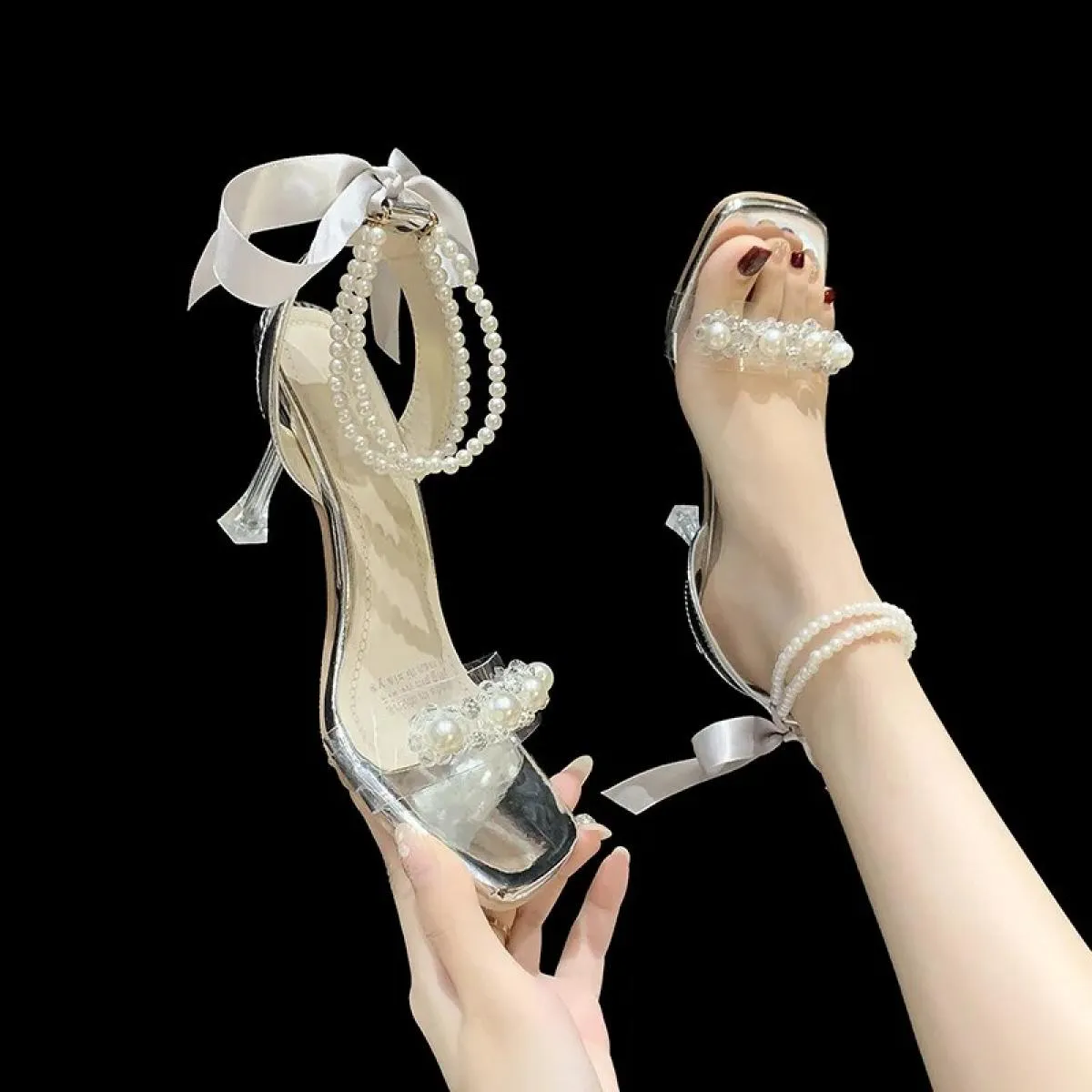 Vendita calda scarpe da donna sandali da donna con perline lussuose scarpe con tacco alto in tinta unita sandali con tacco alto