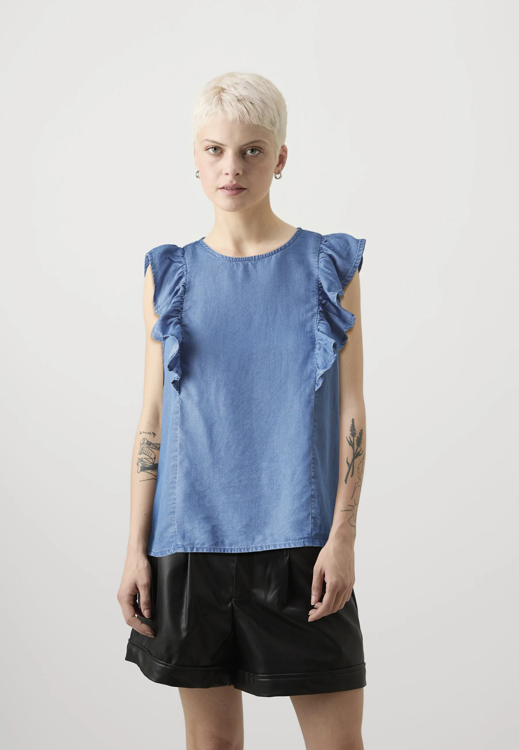 VMBREE FRILL - Camicetta