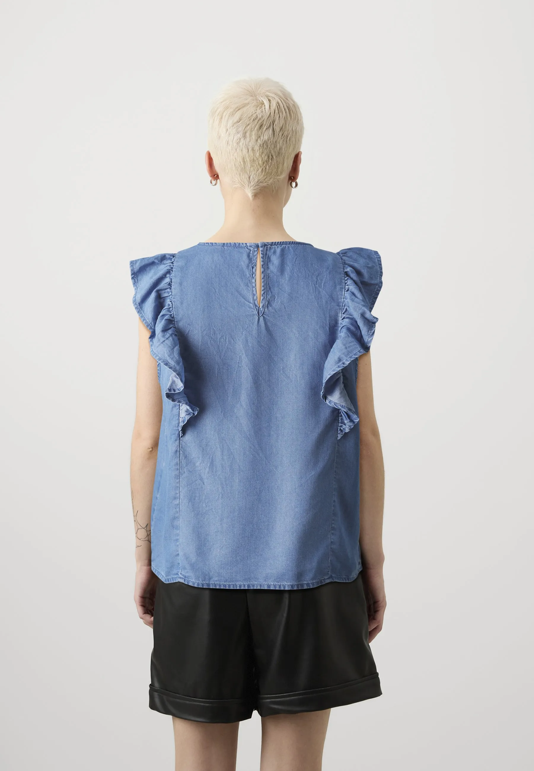 VMBREE FRILL - Camicetta