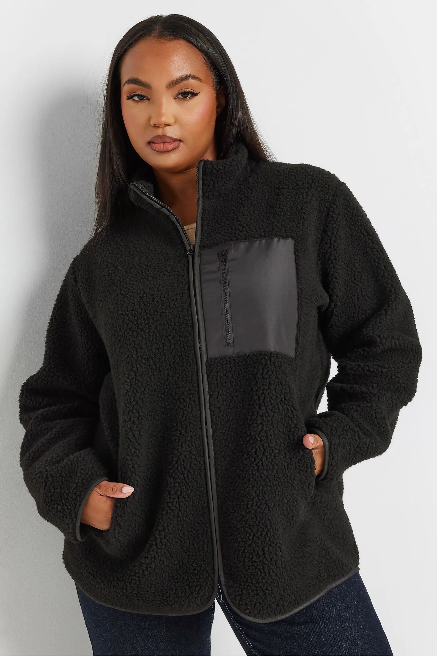 Yours Curve - Pile in nylon con tasca in sherpa