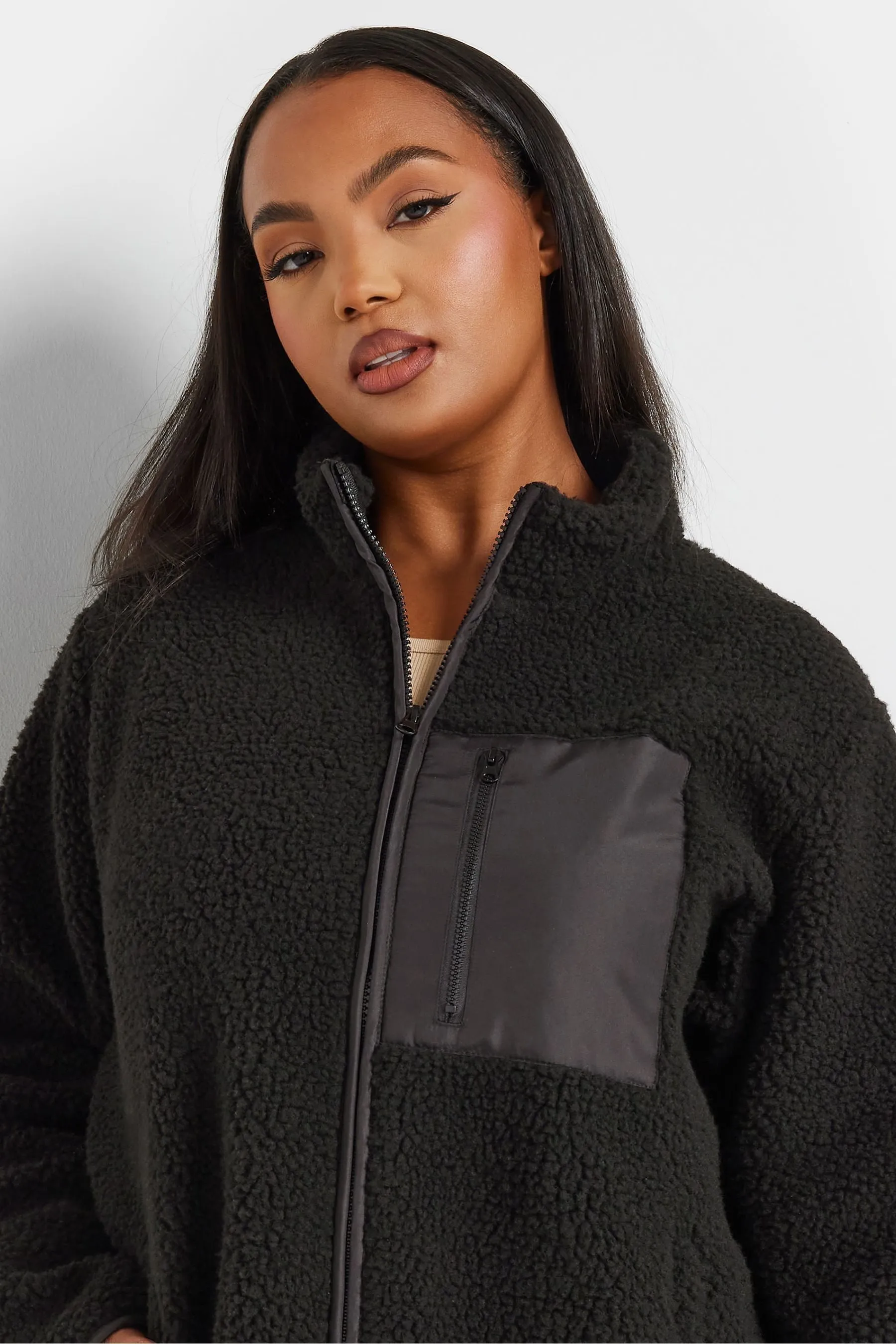 Yours Curve - Pile in nylon con tasca in sherpa